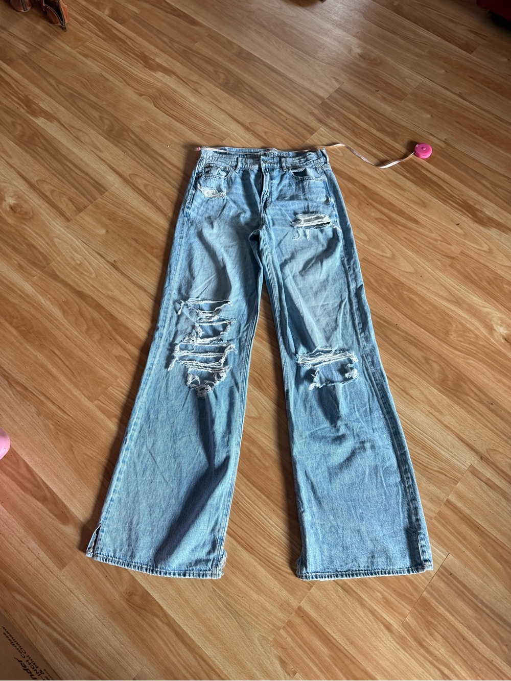 American Eagle Super High-Rise Baggy Wide Leg Jeans-Sz 4 X-Long